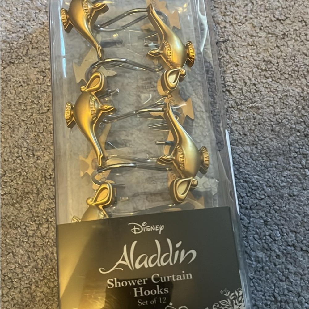 Disney Aladdin Gold Genie Shower Hooks